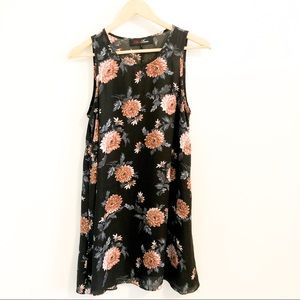 Black floral tank tunic